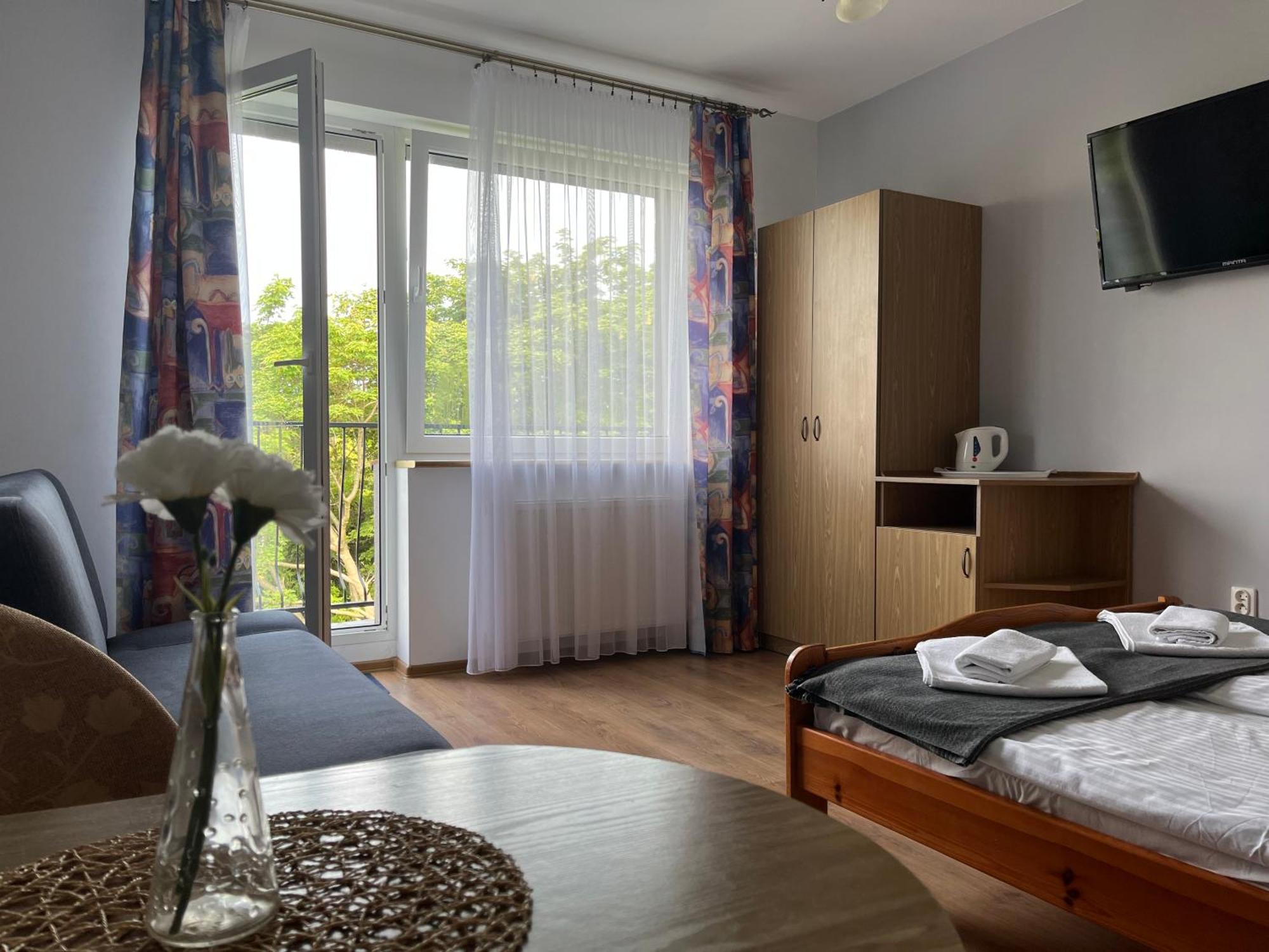 Abal Apartment ยาสต์เชอเบีย กูรา ภายนอก รูปภาพ