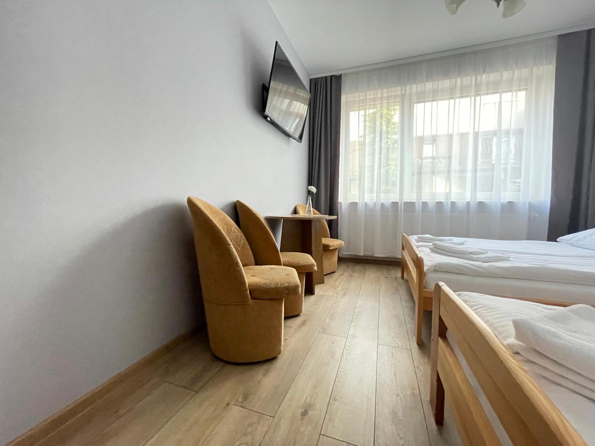 Abal Apartment ยาสต์เชอเบีย กูรา ภายนอก รูปภาพ