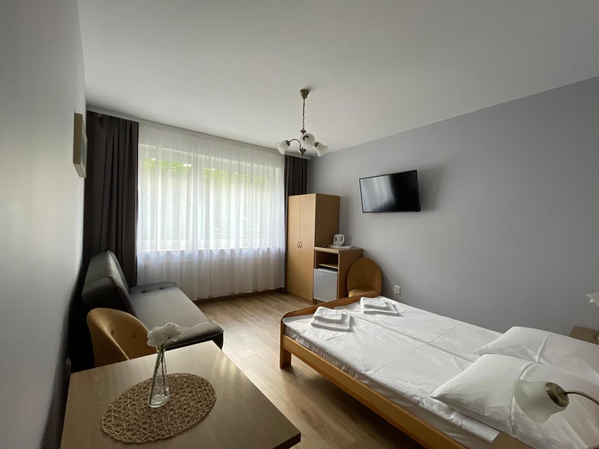 Abal Apartment ยาสต์เชอเบีย กูรา ภายนอก รูปภาพ
