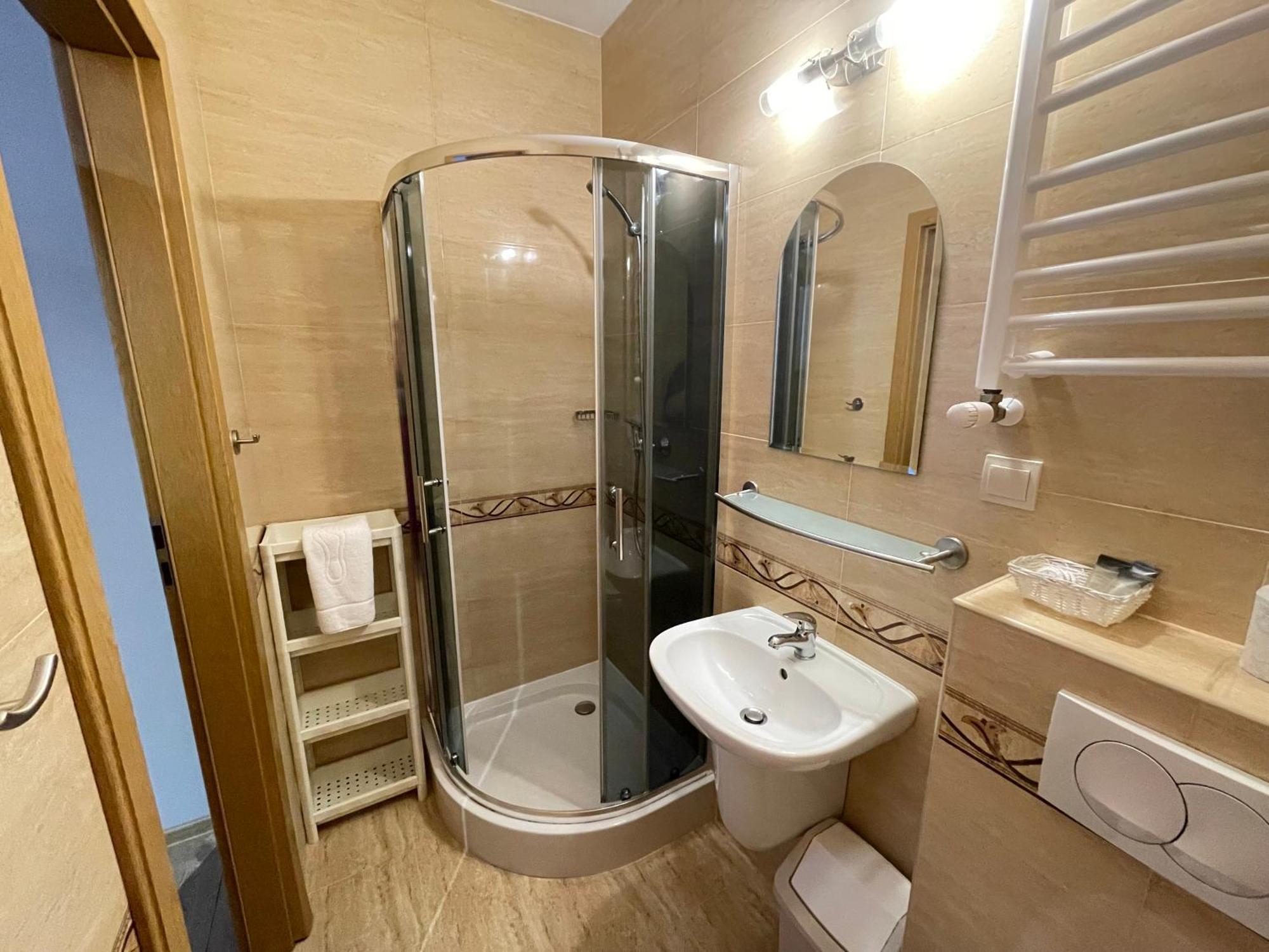 Abal Apartment ยาสต์เชอเบีย กูรา ภายนอก รูปภาพ